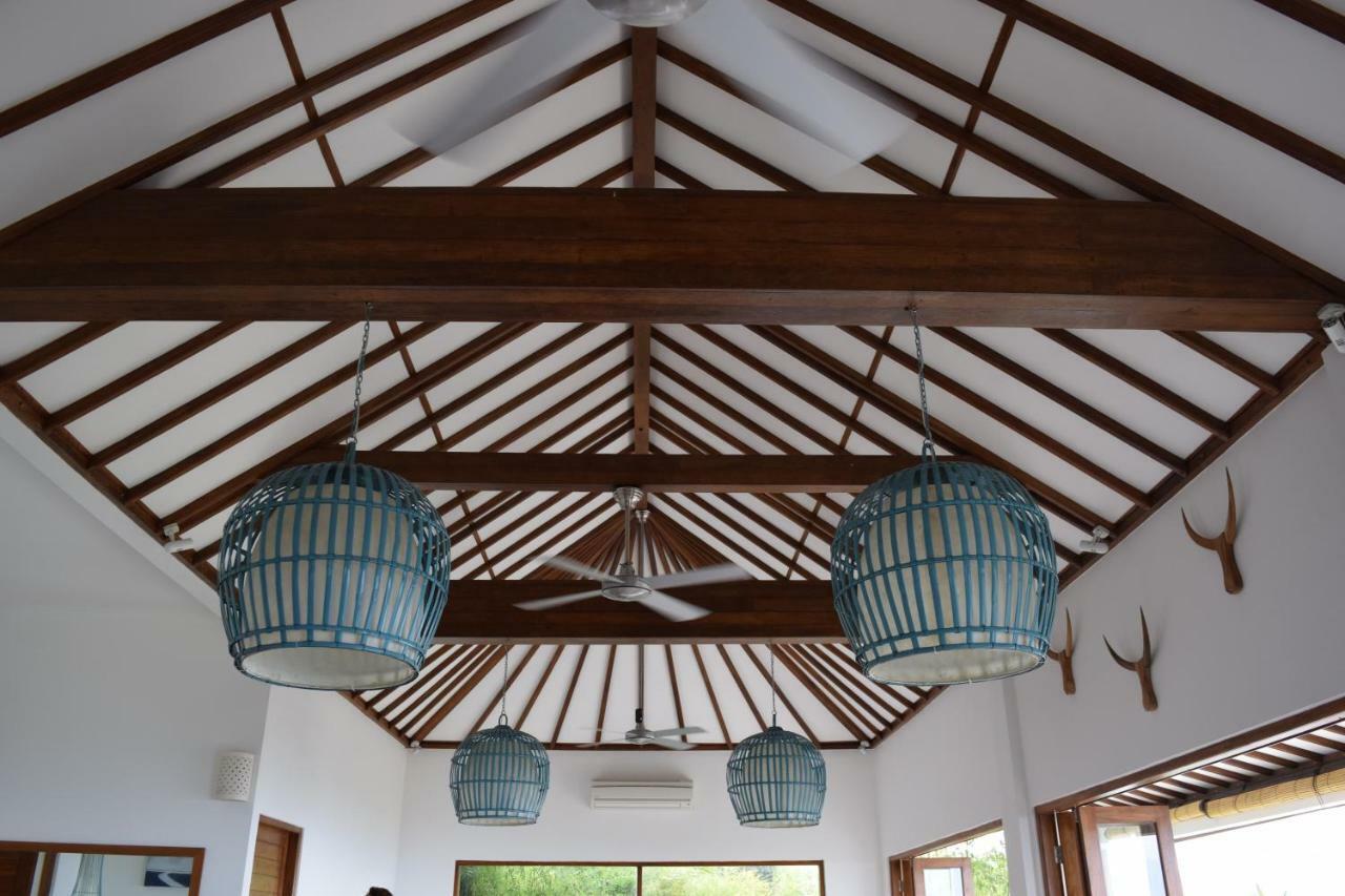 Villa Putih Lovina  Bagian luar foto