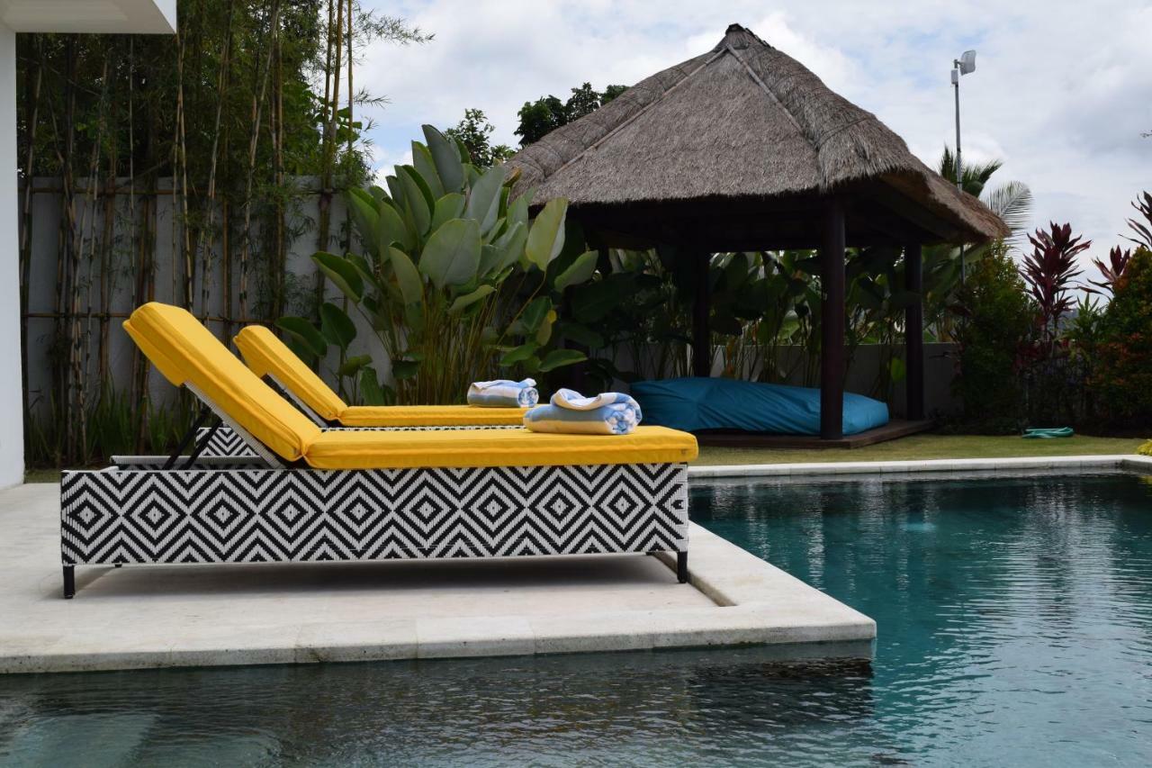 Villa Putih Lovina  Bagian luar foto